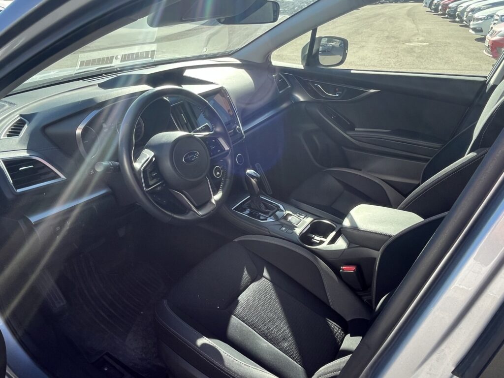 Subaru - Impreza - 1,6i Active CVT Subaru - Impreza - 1,6i Active CVT - Viistoperä