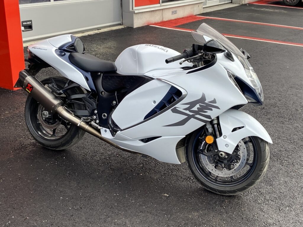 Suzuki - GSX - 1300R Hayabusa // Akrapovic / Suomi-pyörä / Huoltokirja / LC / TC / Cruise / Nyt on hieno! // Suzuki - GSX - 1300R Hayabusa // Akrapovic / Suomi-pyörä / Huoltokirja / LC / TC / Cruise / Nyt on hieno! // - Moottoripyörä