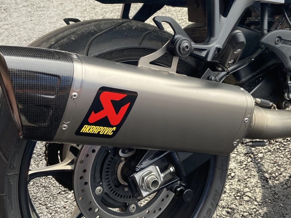 Suzuki - GSX - 1300R Hayabusa // Akrapovic / Suomi-pyörä / Huoltokirja / LC / TC / Cruise / Nyt on hieno! // Suzuki - GSX - 1300R Hayabusa // Akrapovic / Suomi-pyörä / Huoltokirja / LC / TC / Cruise / Nyt on hieno! // - Moottoripyörä