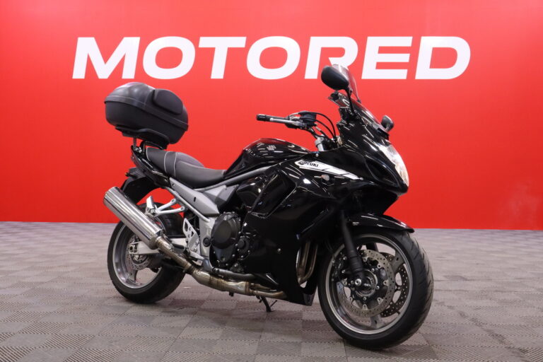 Suzuki - GSX - 1250 FA // Musta /// Hyvät renkaat / Lisävisiiri / Takalaukku / Led vilkut / Vaihdenäyttö // - Moottoripyörä