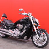 Suzuki - INTRUDER - M1800R // Juuri saapunut / Huoltokirja / Sivulaukut / Sissybar / Suomi-Pyörä // - Moottoripyörä