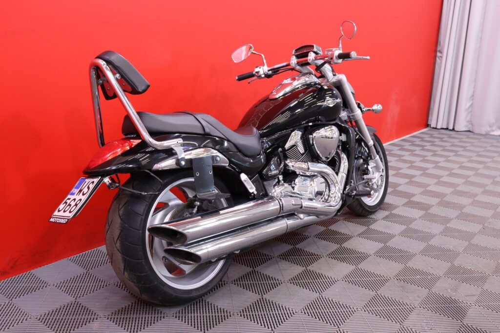 Suzuki - INTRUDER - M1800R // Juuri saapunut / Huoltokirja / Sivulaukut / Sissybar / Suomi-Pyörä // Suzuki - INTRUDER - M1800R // Juuri saapunut / Huoltokirja / Sivulaukut / Sissybar / Suomi-Pyörä // - Moottoripyörä