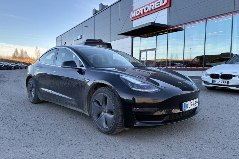 Tesla - Model 3 - Long-Range Dual Motor AWD - Sedan