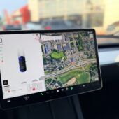 Tesla - Model 3 - Long Range - Sedan