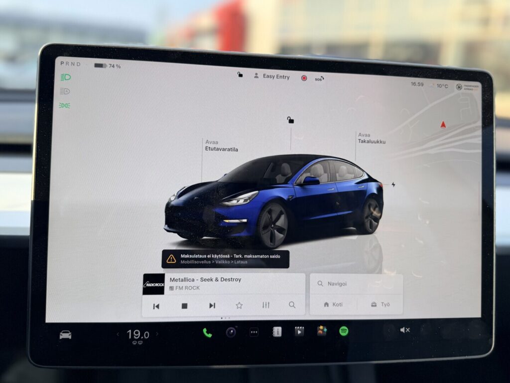Tesla - Model 3 - Long Range Tesla - Model 3 - Long Range - Sedan