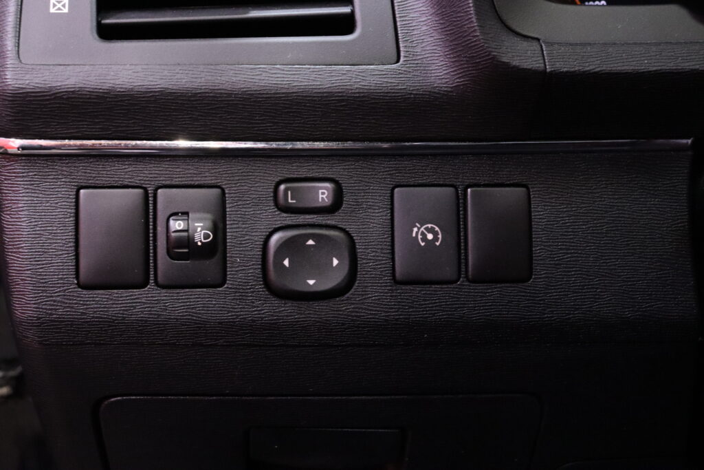 Toyota - Avensis - 1,8 Valvematic Linea Sol Wagon Business // Juuri katsastettu / Edullista ajoa / Vakionopeudensäädin / / Toyota - Avensis - 1,8 Valvematic Linea Sol Wagon Business // Juuri katsastettu / Edullista ajoa / Vakionopeudensäädin / / - Farmari