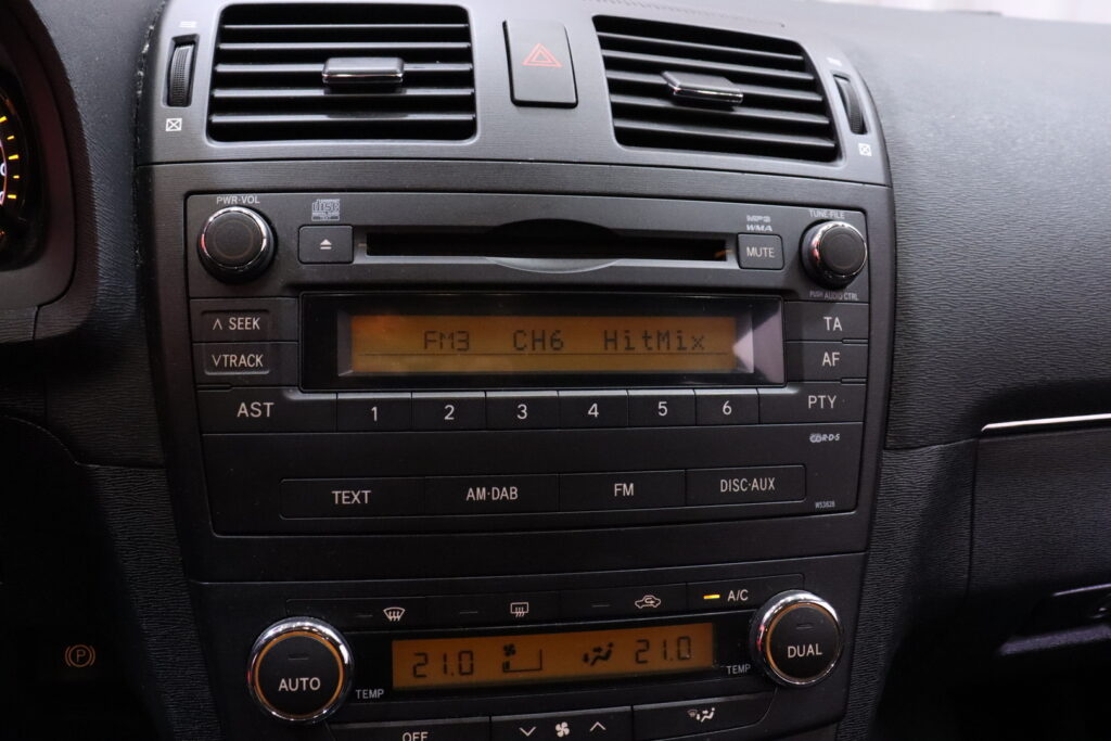 tuotekuva-Toyota-Avensis-YII-763-2026-03-25-151603-20 tuotekuva-Toyota-Avensis-YII-763-2026-03-25-151603-20