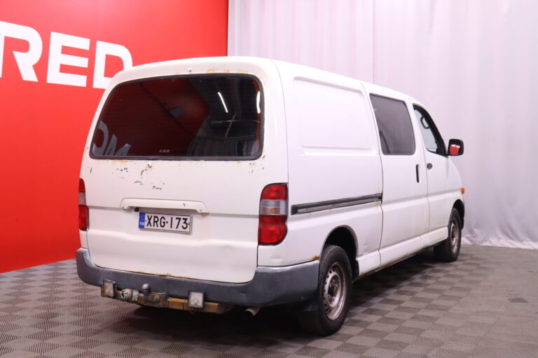 Toyota - Hiace - 2,5 D-4D 90 4ov // Myydään huutokaupat.com / - Pakettiauto
