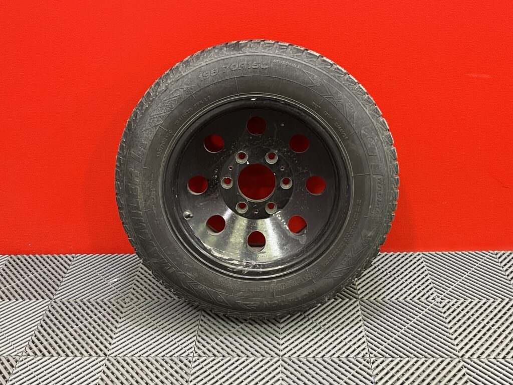 tuotekuva-Toyota-Hiace-XRG-173-2026-03-19-103124-21 tuotekuva-Toyota-Hiace-XRG-173-2026-03-19-103124-21