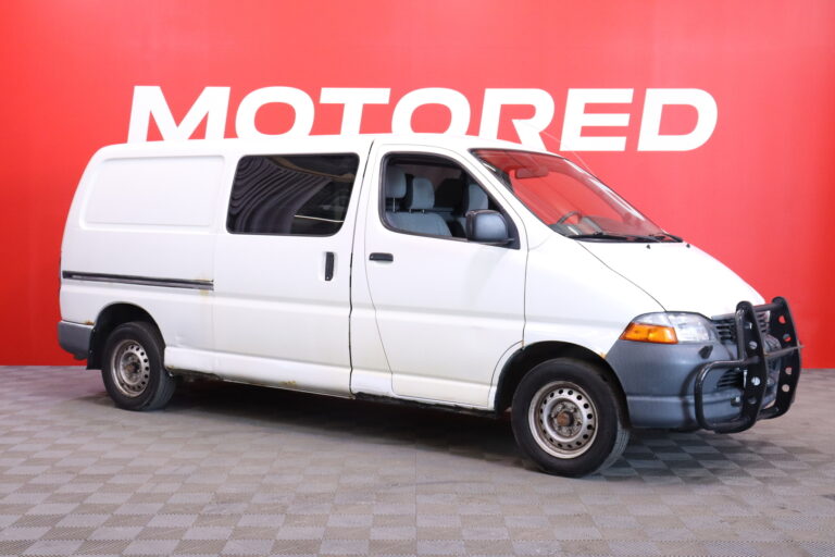 Toyota - Hiace - 2,5 D-4D 90 4ov // Myydään huutokaupat.com / - Pakettiauto