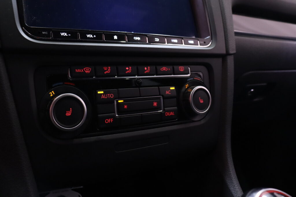 tuotekuva-Volkswagen-Golf-ZOB-158-2026-03-27-094839-20 tuotekuva-Volkswagen-Golf-ZOB-158-2026-03-27-094839-20