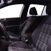 Volkswagen - Golf - GTI 2,0 155 kW (210 hv) 4-ovinen // Myydään huutokaupat. com // - Viistoperä