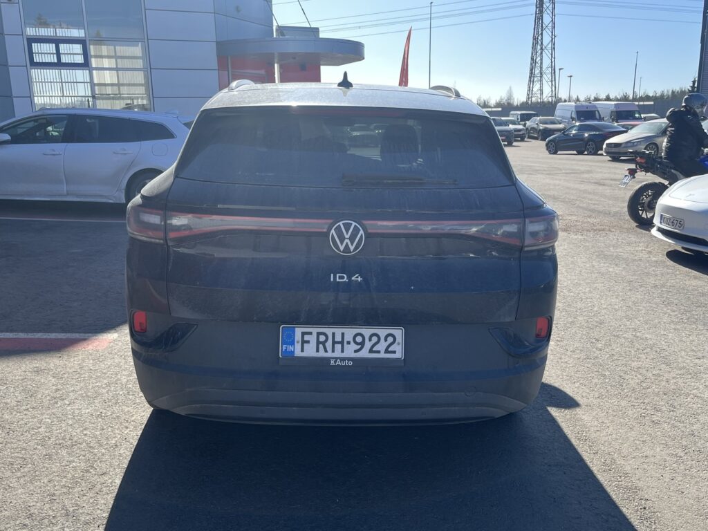 Volkswagen - ID.4 - Pro 128 kW, akku 77 kWh Volkswagen - ID.4 - Pro 128 kW, akku 77 kWh - Maastoauto
