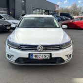 Volkswagen - Passat - Variant GTE Plug-In Hybrid 160 kW (218 hv) DSG-automaatti / ACC / Webasto / Koukku / Kamera / LED / CarPlay / - Farmari