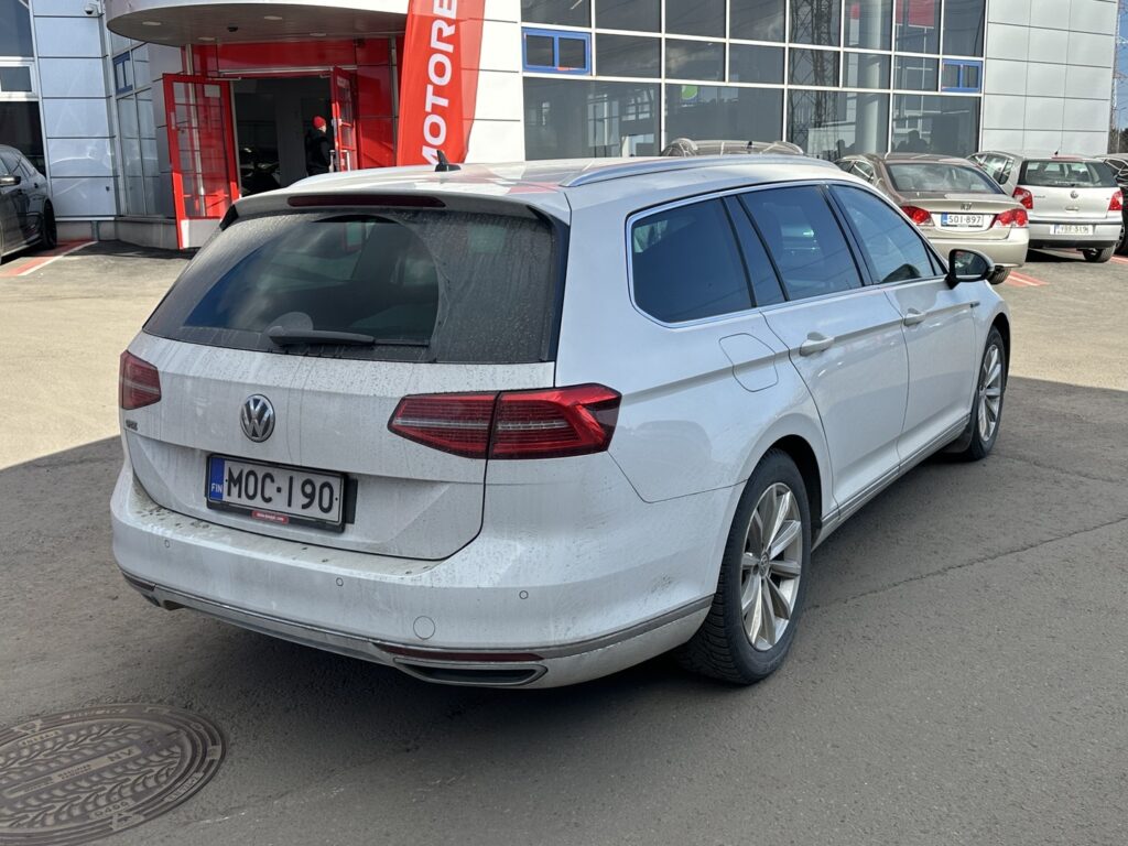 Volkswagen - Passat - Variant GTE Plug-In Hybrid 160 kW (218 hv) DSG-automaatti / ACC / Webasto / Koukku / Kamera / LED / CarPlay / Volkswagen - Passat - Variant GTE Plug-In Hybrid 160 kW (218 hv) DSG-automaatti / ACC / Webasto / Koukku / Kamera / LED / CarPlay / - Farmari