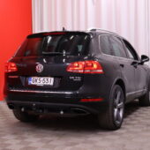 Volkswagen - Touareg - 3,0 V6 TDI 4MOTION BlueMotion Technology Tiptronic-automaatti // Webasto / Vakkari / Sähköpenkit muistilla // - Maastoauto