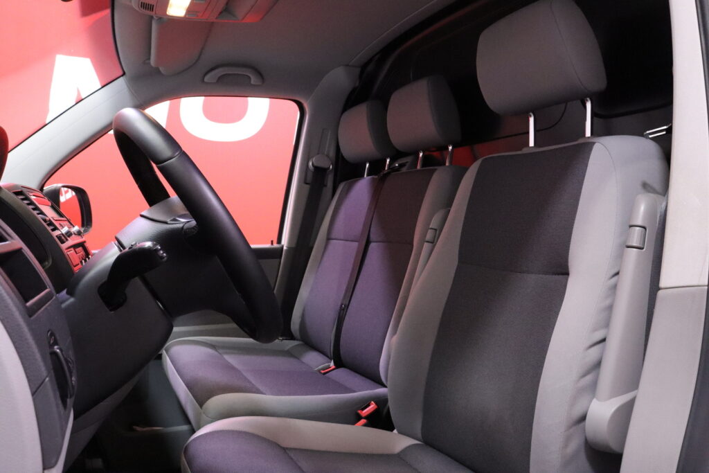 Volkswagen - Transporter - umpipakettiauto 2,0 TDI 103 kW DSG BlueMotionTechnology // Webasto / Koukku / Bi-Xenon / Penkilämmitin // Volkswagen - Transporter - umpipakettiauto 2,0 TDI 103 kW DSG BlueMotionTechnology // Webasto / Koukku / Bi-Xenon / Penkilämmitin // - Pakettiauto