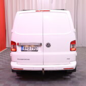 Volkswagen - Transporter - umpipakettiauto 2,0 TDI 103 kW DSG BlueMotionTechnology // Webasto / Koukku / Bi-Xenon / Penkilämmitin // - Pakettiauto