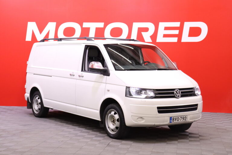 Volkswagen - Transporter - umpipakettiauto 2,0 TDI 103 kW DSG BlueMotionTechnology // Webasto / Koukku / Bi-Xenon / Penkilämmitin // - Pakettiauto