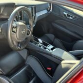 Volvo - S60 - T8 TwE AWD Business R-Design aut // HUD / Harman/Kardon / 360º / Carplay / LED / Blis / Navi // - Sedan