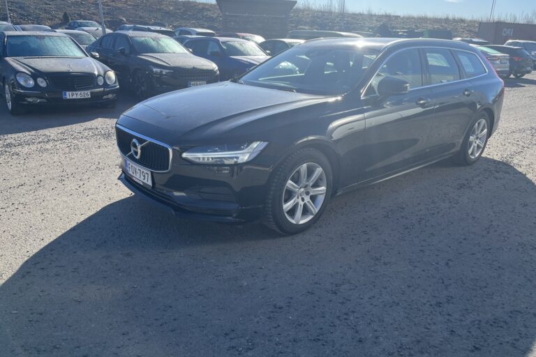 Volvo - V90 - D3 Momentum aut - Farmari