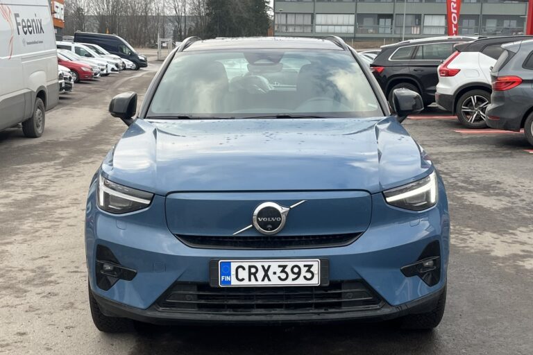 Volvo - XC40 - Recharge Twin Ultimate - Maastoauto