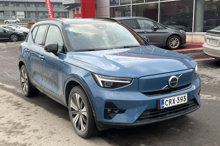 Volvo - XC40 - Recharge Twin Ultimate - Maastoauto
