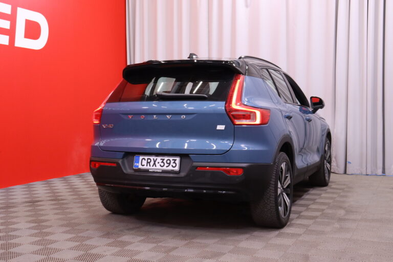 Volvo - XC40 - Recharge Twin Ultimate // 1-om Suomi-Auto / Harman Kardon / Lasikatto / Google Maps / KeylessGo // - Maastoauto
