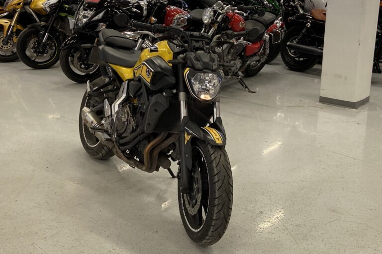 Yamaha - MT-07 - // Juuri saapunut! / Suomi-pyörä / ÖHLINS / Putkisto / ABS // - Moottoripyörä