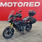 Yamaha - MT-09 - Tracer 900 // 1.OM / 4x Laukut / Navi / Huoltokirja / Poskiraudat // - Moottoripyörä