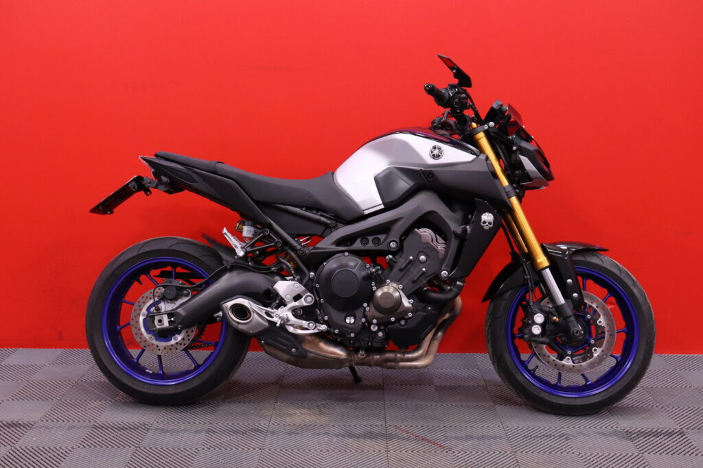 Yamaha - MT-09 - SP // Öhlins / Sifter / Suomi-pyörä // Yamaha - MT-09 - SP // Öhlins / Sifter / Suomi-pyörä // - Moottoripyörä
