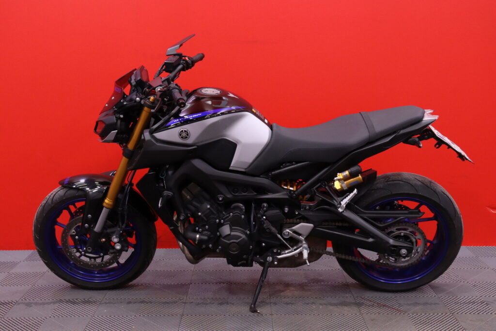 Yamaha - MT-09 - SP // Öhlins / Sifter / Suomi-pyörä // Yamaha - MT-09 - SP // Öhlins / Sifter / Suomi-pyörä // - Moottoripyörä