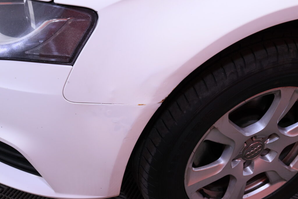 tuotekuva-Audi-A4-GIJ-238-2026-04-02-110554-21 tuotekuva-Audi-A4-GIJ-238-2026-04-02-110554-21