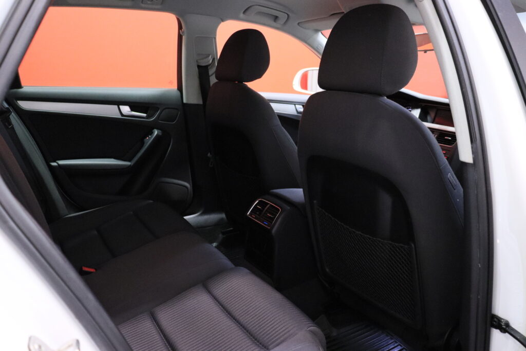 tuotekuva-Audi-A4-GIJ-238-2026-04-02-110554-35 tuotekuva-Audi-A4-GIJ-238-2026-04-02-110554-35