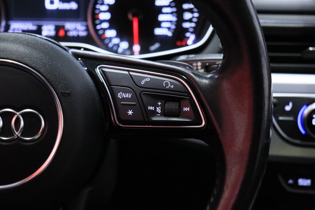 tuotekuva-Audi-A4-JKB-954-2026-04-08-163603-15 tuotekuva-Audi-A4-JKB-954-2026-04-08-163603-15