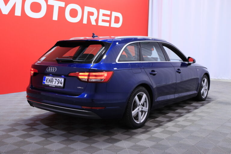 Audi - A4 - Avant S-Line 2.0 TDI 140kW quattro S tronic // / Webasto / ACC / Tutkat / BLIS / MMI Navi / Sporttipenkit / - Farmari
