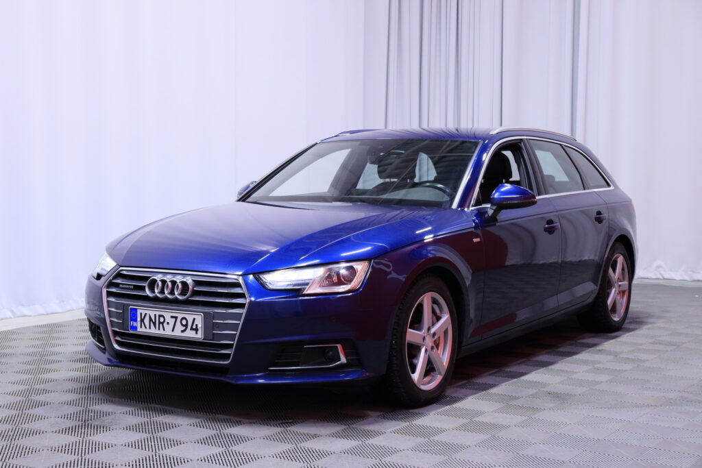 Audi - A4 - Avant S-Line 2.0 TDI 140kW quattro S tronic // / Webasto / ACC / Tutkat / BLIS / MMI Navi / Sporttipenkit / Audi - A4 - Avant S-Line 2.0 TDI 140kW quattro S tronic // / Webasto / ACC / Tutkat / BLIS / MMI Navi / Sporttipenkit / - Farmari