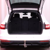 Audi - A4 - Avant 40 TFSI MHEV quattro Progress S line //  Webasto / Merkkihuollettu / Matrix / Digimittaristo / Koukku / P-kamera / Vakkari / - Farmari