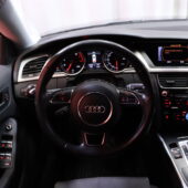 Audi - A5 - Sportback Business 1,8 TFSI 125kW multitronic // Vakionopeudensäädin / Pysäköintitutka / Xenon // - Viistoperä