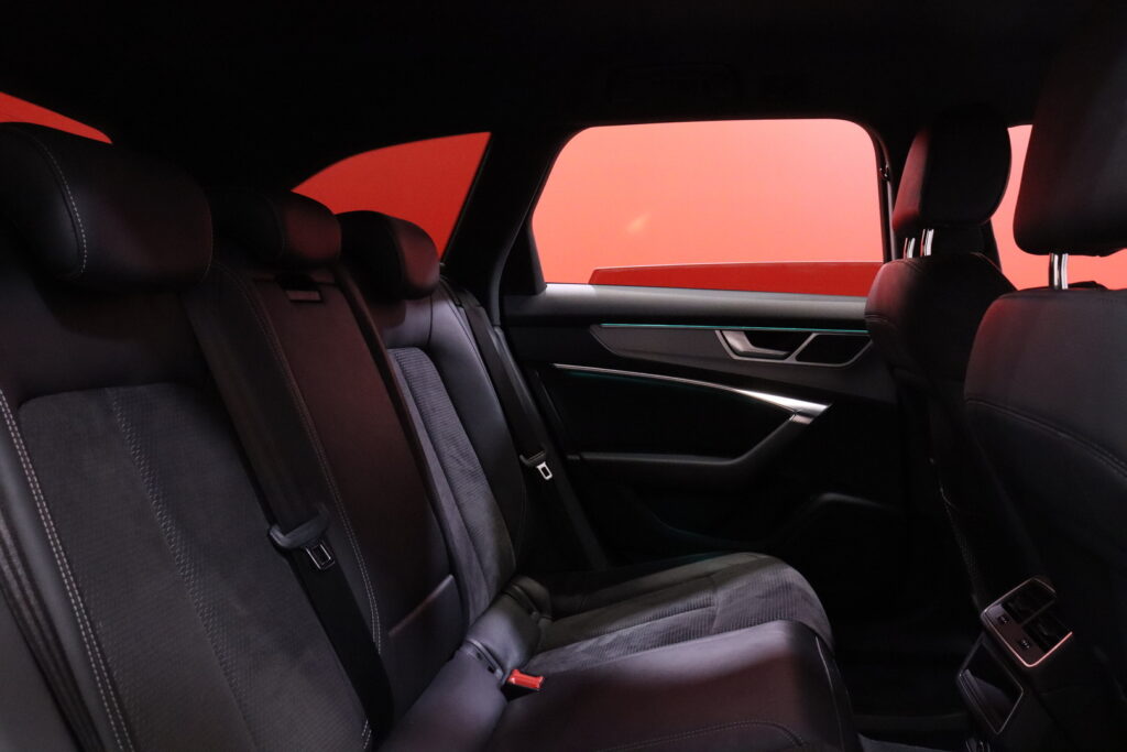 Audi - A6 - Avant Business 40 TDI MHEV quattro S tronic S-LINE // Webasto / Koukku / 360° / ACC / HD Matrix-LED / Digimittari // Audi - A6 - Avant Business 40 TDI MHEV quattro S tronic S-LINE // Webasto / Koukku / 360° / ACC / HD Matrix-LED / Digimittari // - Farmari