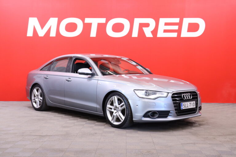 Audi - A6 - Sedan 3,0 V6 TDI 180 kW quattro S tronic S-Line // Webasto / ACC / Koukku / Kamera / BLIS / Sporttipenkit / - Sedan