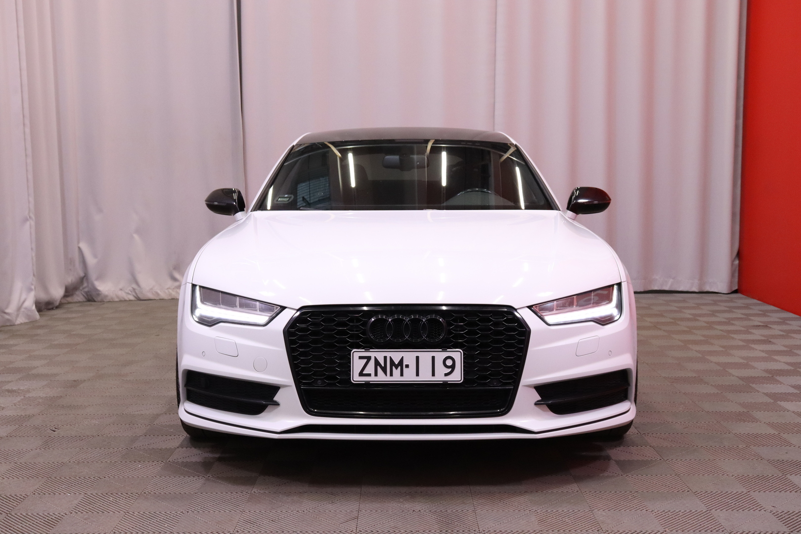 Audi - A7 - 3,0 V6 Biturbo TDI 240kW S-Line Competition quattro // RS Penkit / Bose / P.Kamera / MMI Navi / - Viistoperä