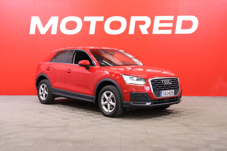 Audi - Q2 - Business 1,0 TFSI 85 kW S tronic ultra // Lohko / Parkkitutkat / LED / ACC // - Maastoauto