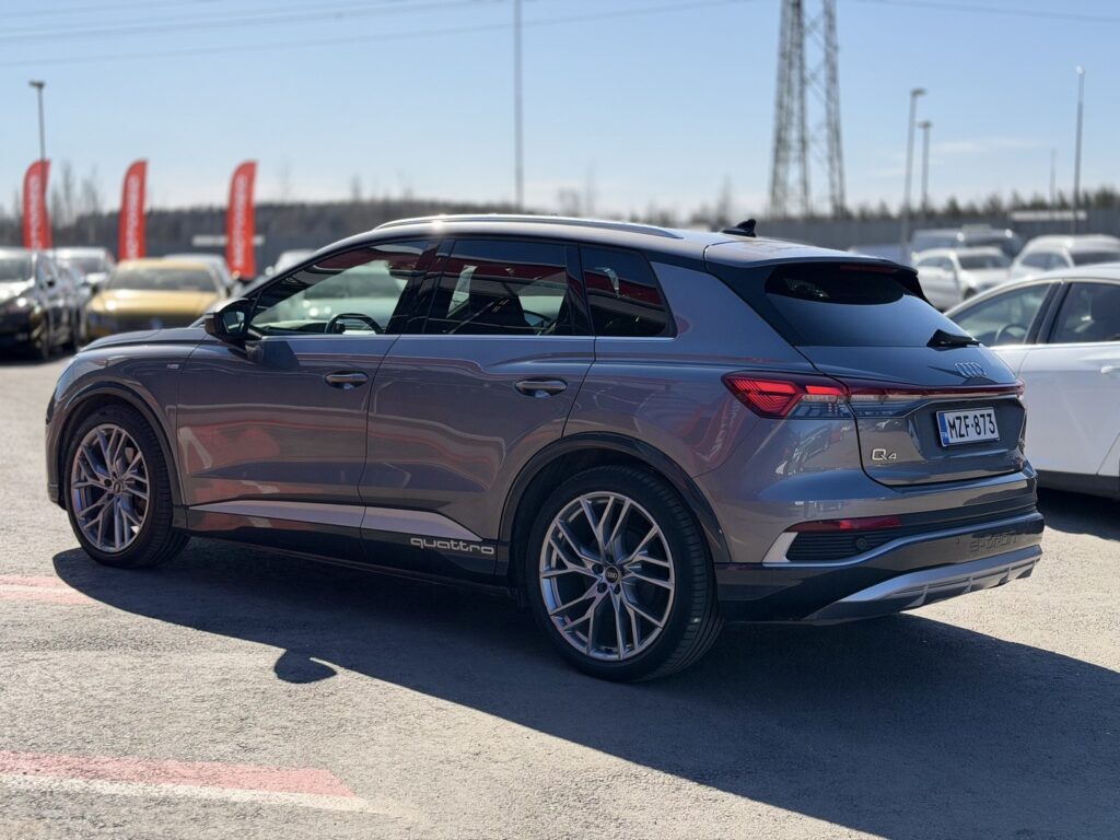 Audi - Q4 e-tron - 50 quattro S line Audi - Q4 e-tron - 50 quattro S line - Maastoauto