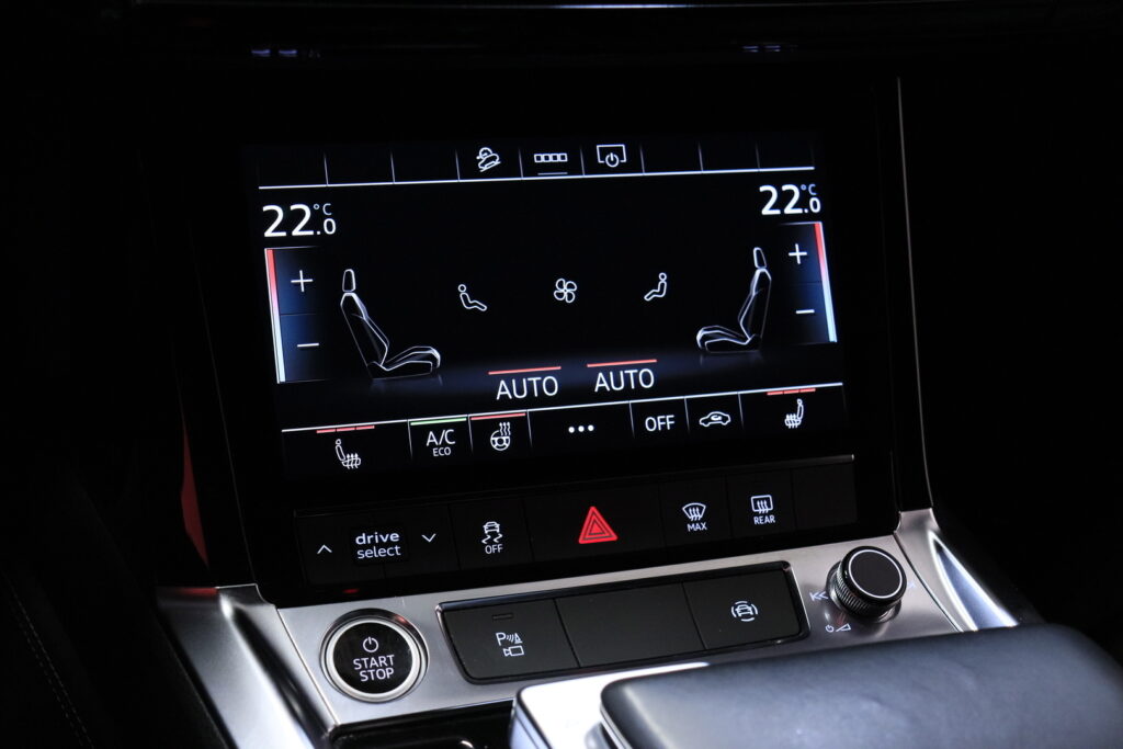 tuotekuva-Audi-e-tron-FSF-654-2026-04-07-142104-27 tuotekuva-Audi-e-tron-FSF-654-2026-04-07-142104-27