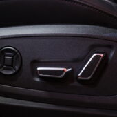 Audi - e-tron - S line 55 quattro / SoH 94,3% / Merkkihuollettu! / ACC / Timanttinahat / Ilma-alusta / Digimittari / - Maastoauto