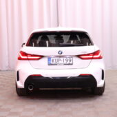 BMW - 118 - F40 Hatchback 118i Business M Sport // LED / Adapt.vakkari / HiFi / Digimittari / Lohko & sisäpistoke // - Viistoperä