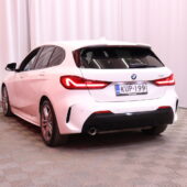 BMW - 118 - F40 Hatchback 118i Business M Sport // LED / Adapt.vakkari / HiFi / Digimittari / Lohko & sisäpistoke // - Viistoperä