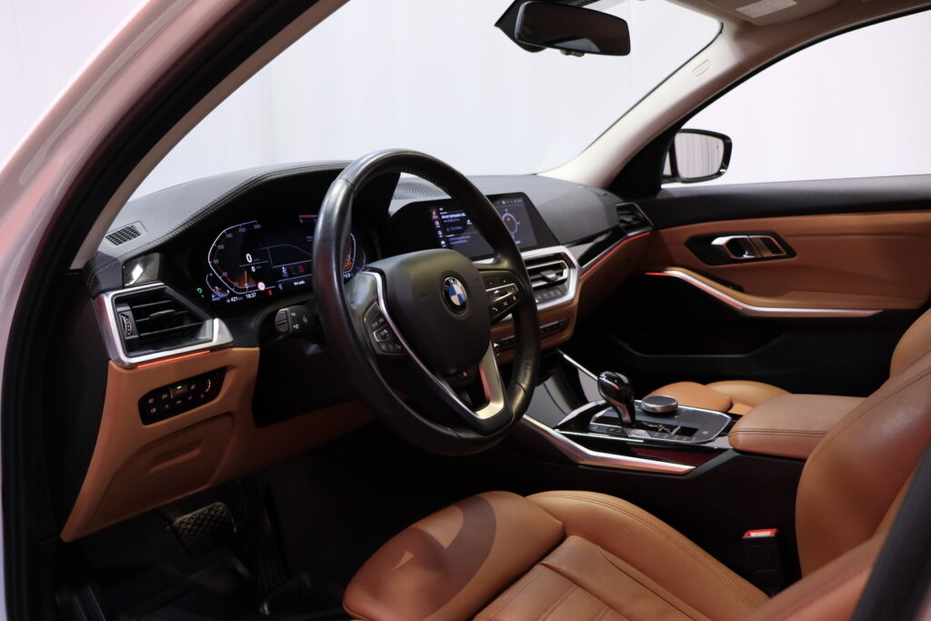 BMW - 320 - G20 Sedan 320d A xDrive Launch Edition Sport Line // Webasto / Laser / HUD / HiFi / Kamera / BMW - 320 - G20 Sedan 320d A xDrive Launch Edition Sport Line // Webasto / Laser / HUD / HiFi / Kamera / - Sedan