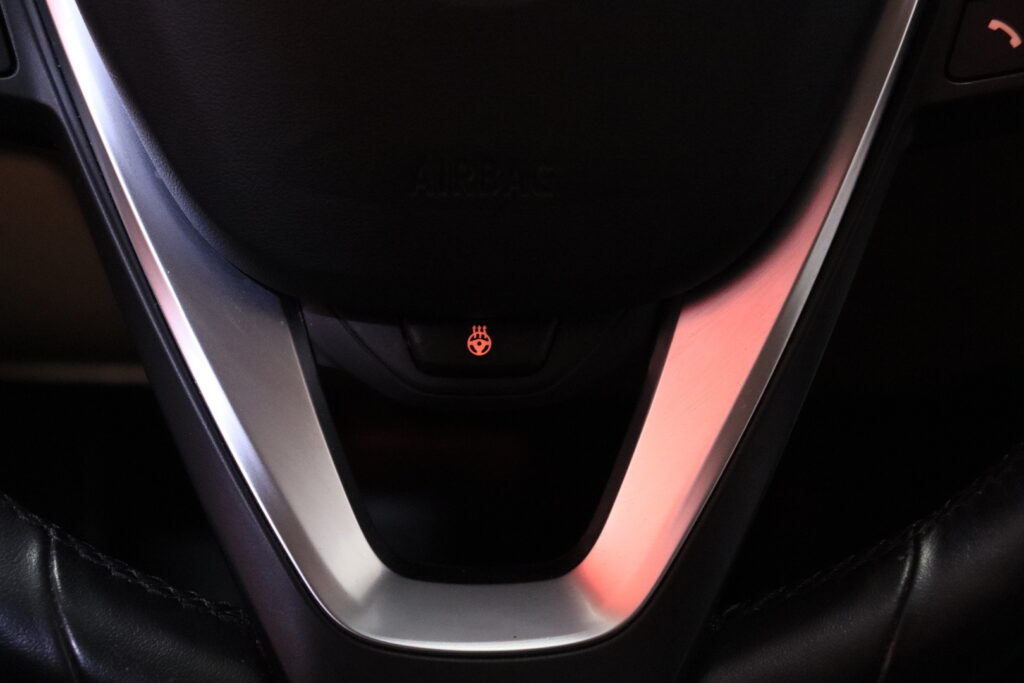 tuotekuva-BMW-320-BVS-455-2026-04-09-145506-19 tuotekuva-BMW-320-BVS-455-2026-04-09-145506-19